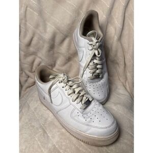 Nike Air Force 1 Low Sneakers White‎ Athletic Shoes Casual Womens Size 10